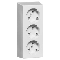D 6303 - Socket outlet (receptacle) D 6303