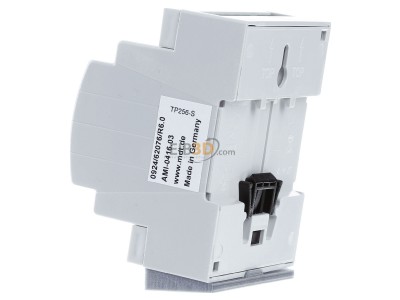 View on the right MDT AMI-0416.03 KNX Switch Actuator 4-fold, 4SU MDRC, 16/20 A, 230 V AC, C-load, 200 F, current measurement 
