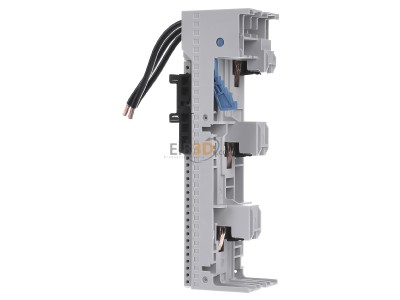 View on the right Whner 32 441 Busbar adapter 32A 

