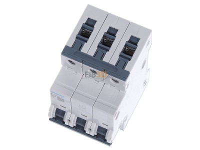 View up front Siemens 5SY4302-7 Miniature circuit breaker 3-p C2A 
