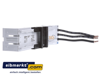 View on the right Whner 32 454 Busbar adapter 63A 
