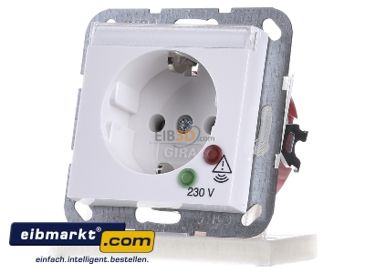 Front view Gira 045103 Socket outlet protective contact white - 
