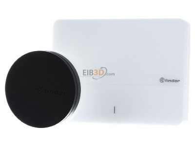 Front view Finder 1C.B1.9.005.0007POA Smart thermostat 
