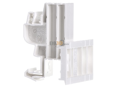 View on the left Hager ZZ822 DIN rail (top hat rail) 35/7.5 mm 76mm 
